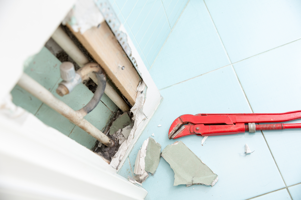 How to Detect a Hidden Plumbing Leak