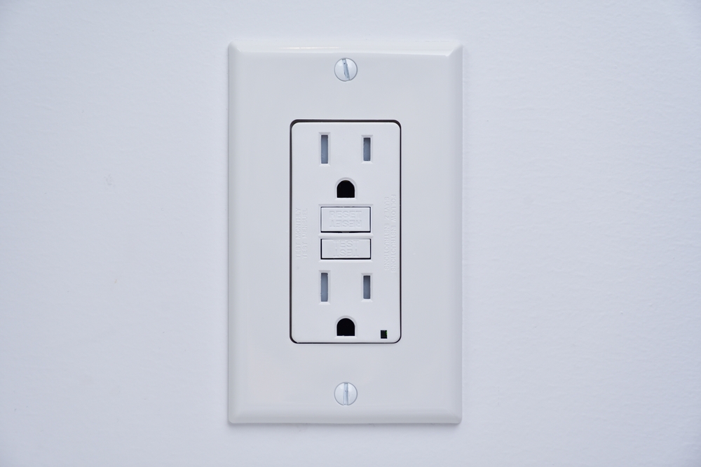Tamper-Resistant Outlets: Safety Features & Benefits